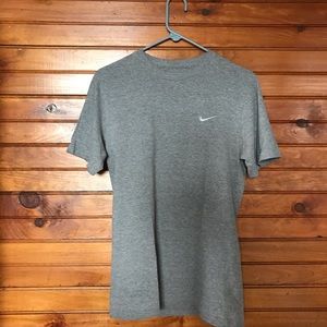 Nike t-shirt